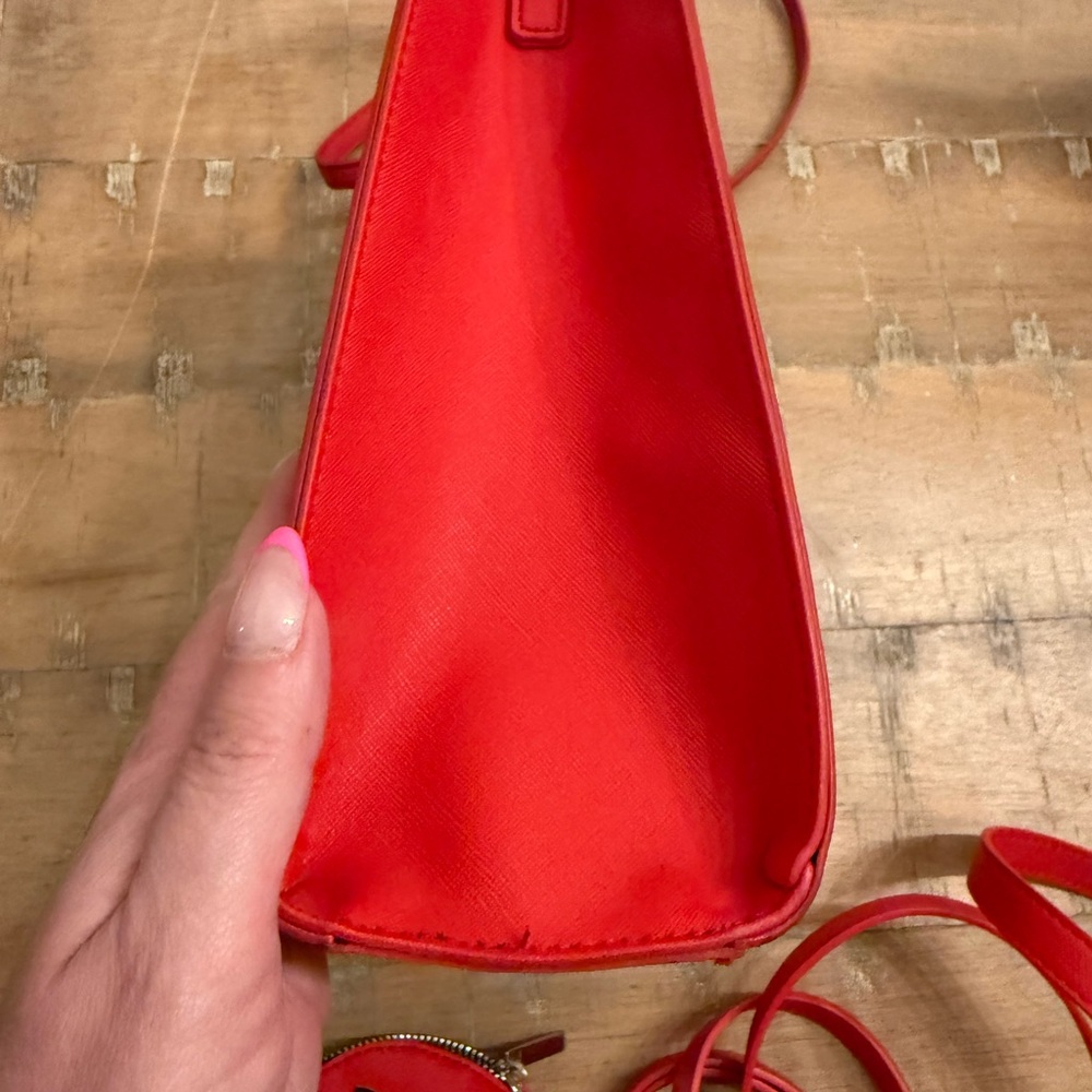 Marc Tetro Red Westie Print Shoulder Bag with Coin Pouch and Matching Leash - Picture 9 of 14